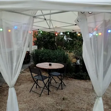 Le Petit De La Gare * Saint-Pompain