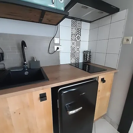 Le Petit De La Gare Saint-Pompain